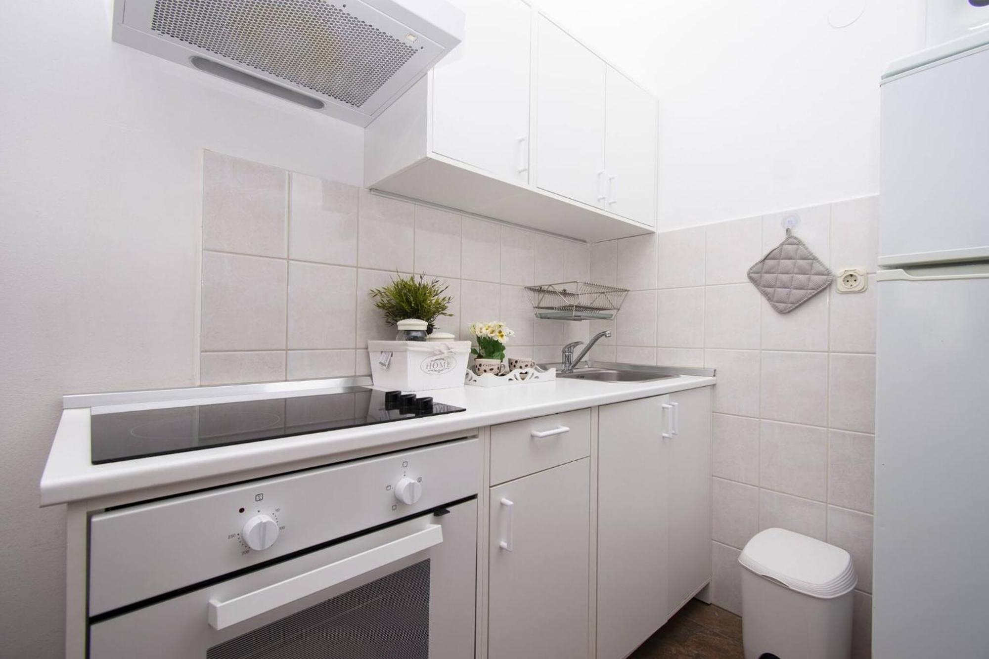 Apartment Meri Razanj With Sea View Kültér fotó
